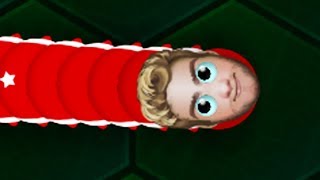 I'M IN THIS GAME!  - Wormax.io (size matters)